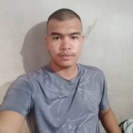 แชท ไบรับ, ชาย 