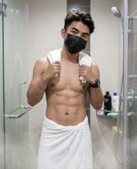 แชท หญิง, ควีน 