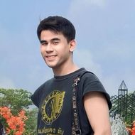 แชท หญิง, ควีน 