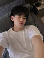 แชท หาเพื่อนคุย, โสด 