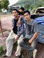 chat find love, chat 