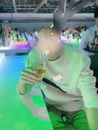 chat looking for friends 
