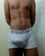 chat chat, hangout  from Pathum Thani