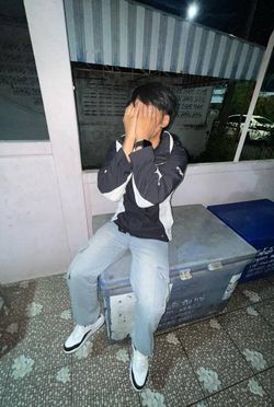 Image posted by 𝐷 𝐸 𝑃 𝑅 𝐸 𝑆 𝑆 𝐼 𝑉 𝐸 .