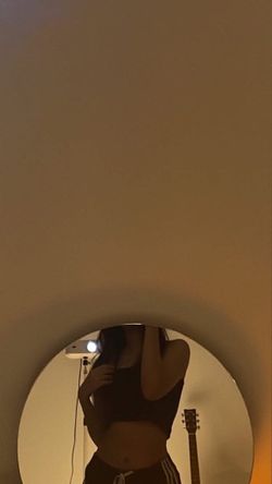 Image posted by 𝙰𝙾𝙼 🍳