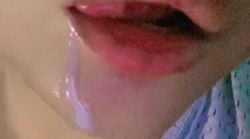 รูปภาพที่โพสต์โดย นัดอมKUYฟรีตอนนี้ เยดปาก คอลึก ร่านๆทาสควย👅💦