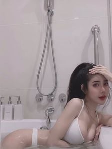 Image posted by MAY ( ไม่มีรูปไม่ตอบ)