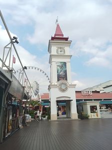รูปภาพที่โพสต์โดย -✧♧◇ʟ¤ɴᴇ▪︎ʟʏɴx◇♧✧-