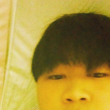 แชท หญิง, ไบ 