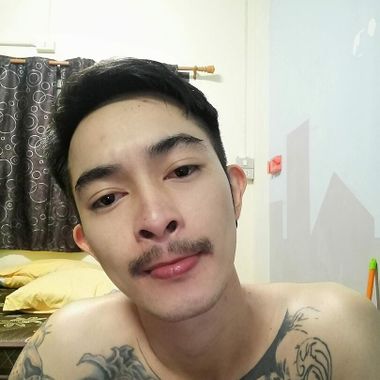 แชท หากิ๊ก, โสด 