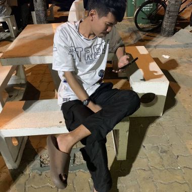 แชท หาเพื่อนคุย, โสด ที่อยู่ ชลบุรี