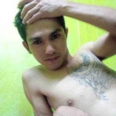 แชท หาเพื่อนคุย, โสด