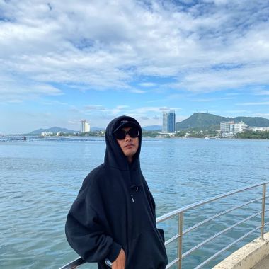 แชท หาเพื่อนคุย  ที่อยู่ กรุงเทพมหานคร