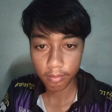 แชท หากิ๊ก, โสด  ที่อยู่  อุบลราชธานี