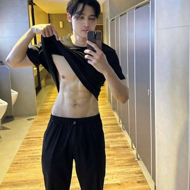 แชท หาเพื่อนเที่ยว, หากิ๊ก