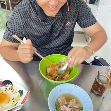 แชท หาเพื่อนคุย 