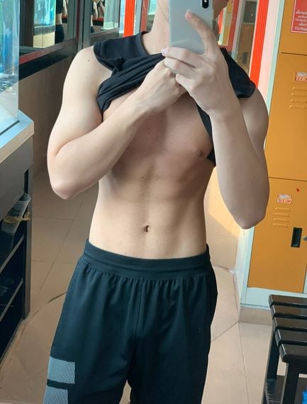 แชท หญิง, ควีน ที่อยู่ กรุงเทพมหานคร