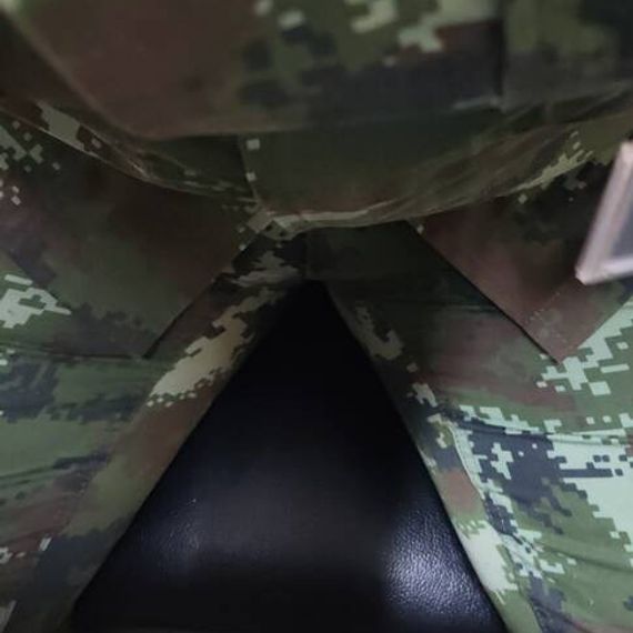 แชท ไบ, ไบรุก 