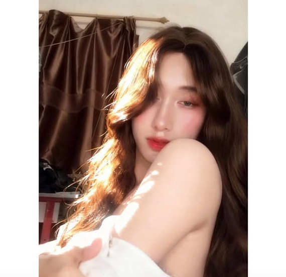 แชท ไบ, ไบรุก 