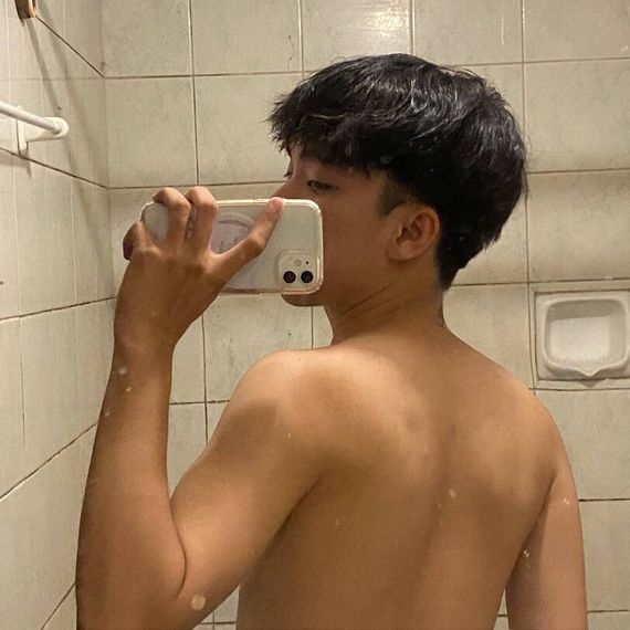 แชท ไบ, ไบรุก 