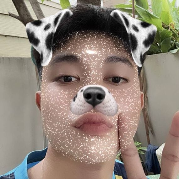 แชท หญิง, ไบ