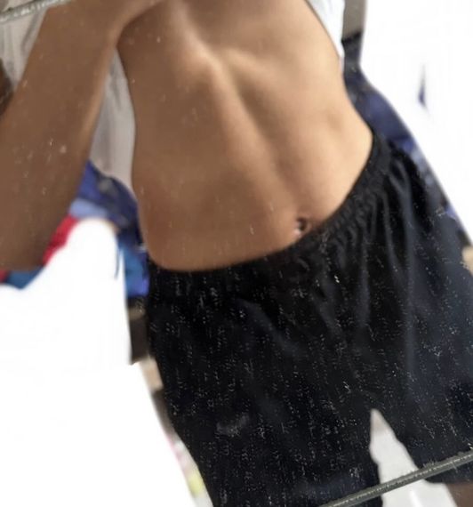 แชท หญิง, ไบรุก 