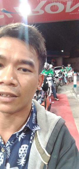 แชท หาเพื่อนคุย  ที่อยู่ จ. ปทุมธานี