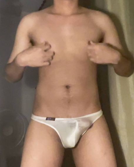 chat find love, chat  from Bangkok