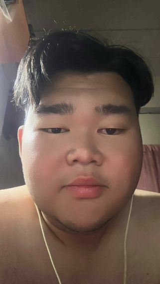 chat looking for friends  from Bangkok