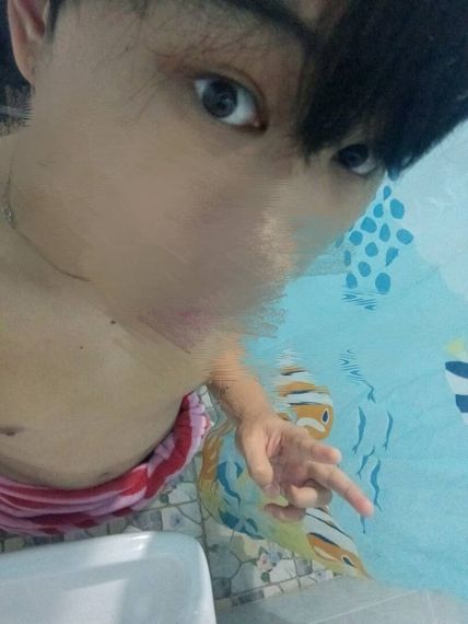 แชท หญิง, ไบ 