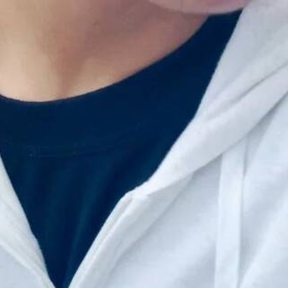 แชท หญิง, ไบรุก 