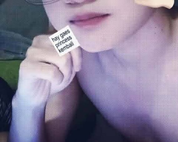 แชท ask, หญิง 