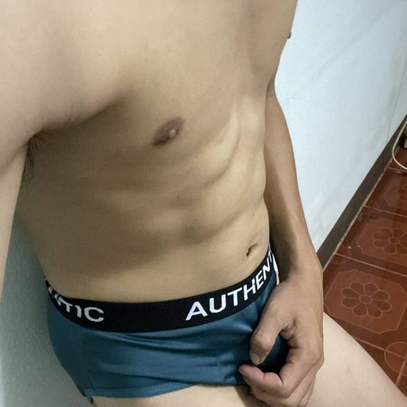 แชท ไบ  ที่อยู่ จ. ลำปาง