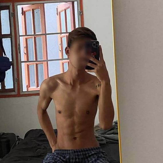 แชท ask, หญิง  ที่อยู่ กรุงเทพมหานคร