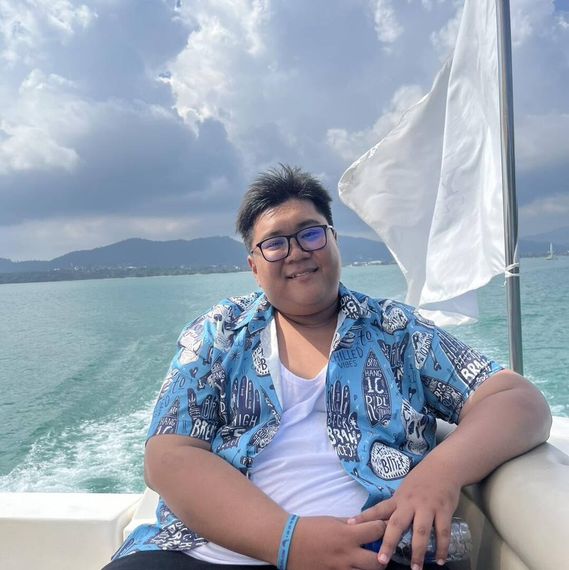 chat looking for friends  from Bangkok