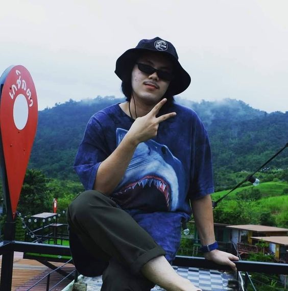 แชท โสด  ที่อยู่ กรุงเทพมหานคร