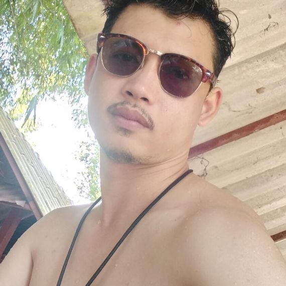 แชท หาเพื่อนคุย, หากิ๊ก 