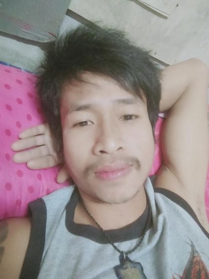 แชท หาแฟน, โสด 