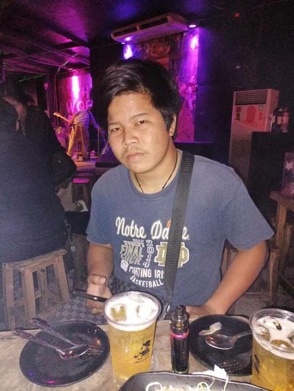 chat find love, chat  from Bangkok