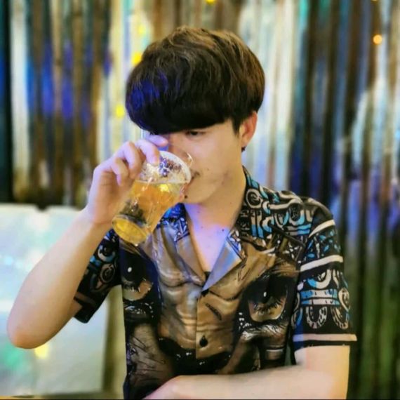 แชท หากิ๊ก 