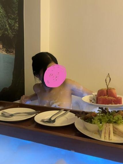 chat chat, hangout  from Bangkok