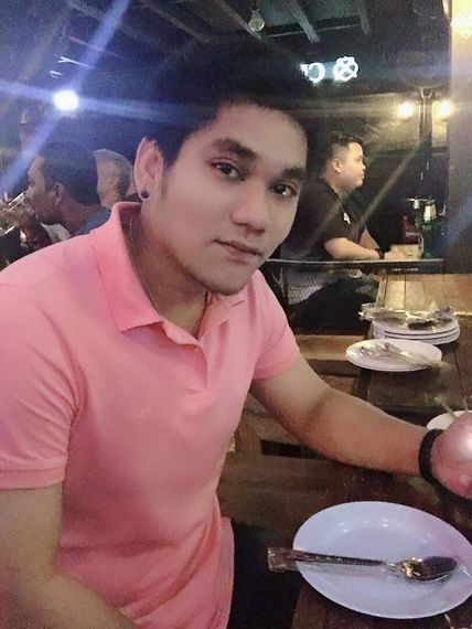แชท หาเพื่อนคุย, โสด 