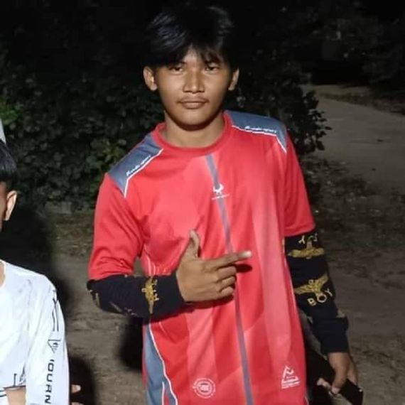 แชท หาเพื่อนคุย, โสด  ที่อยู่  ร้อยเอ็ด