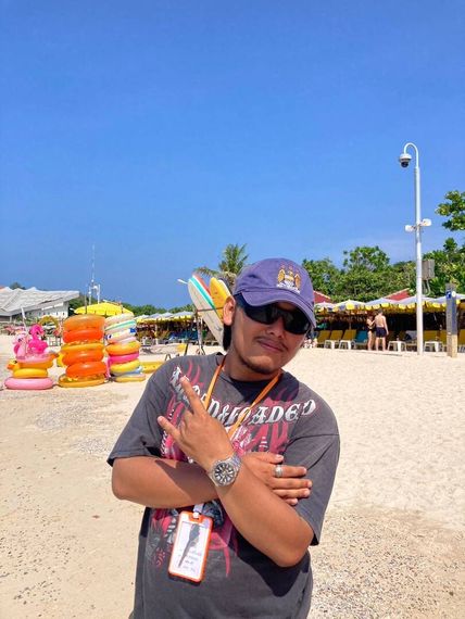 แชท หาเพื่อนคุย, โสด 