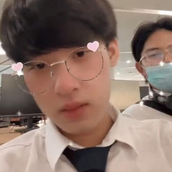 แชท หาเพื่อนคุย, หาเพื่อนเที่ยว  ที่อยู่ กรุงเทพมหานคร