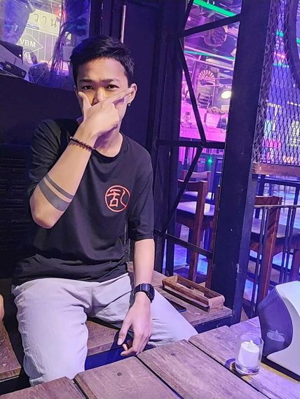 แชท หาเพื่อนคุย, หากิ๊ก 