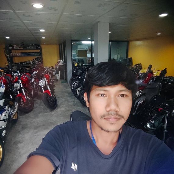 แชท หาแฟน, โสด 