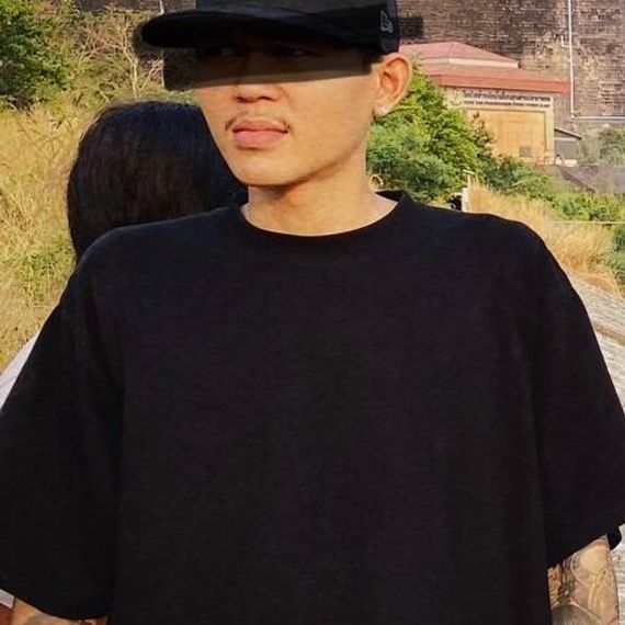 แชท หาเพื่อนเที่ยว  ที่อยู่ กรุงเทพมหานคร