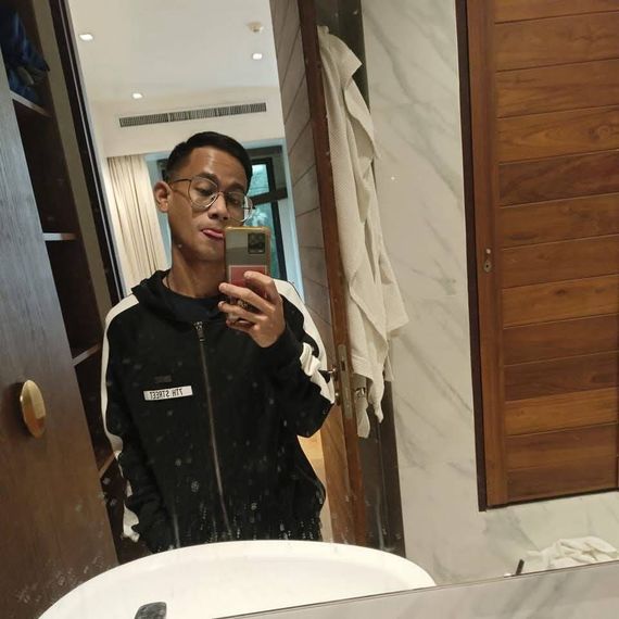 แชท หากิ๊ก, แชทเปิดกล้อง  ที่อยู่ กรุงเทพมหานคร