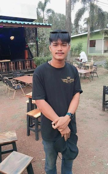 chat find love, chat 